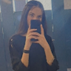 Meet your Posher, Sadia